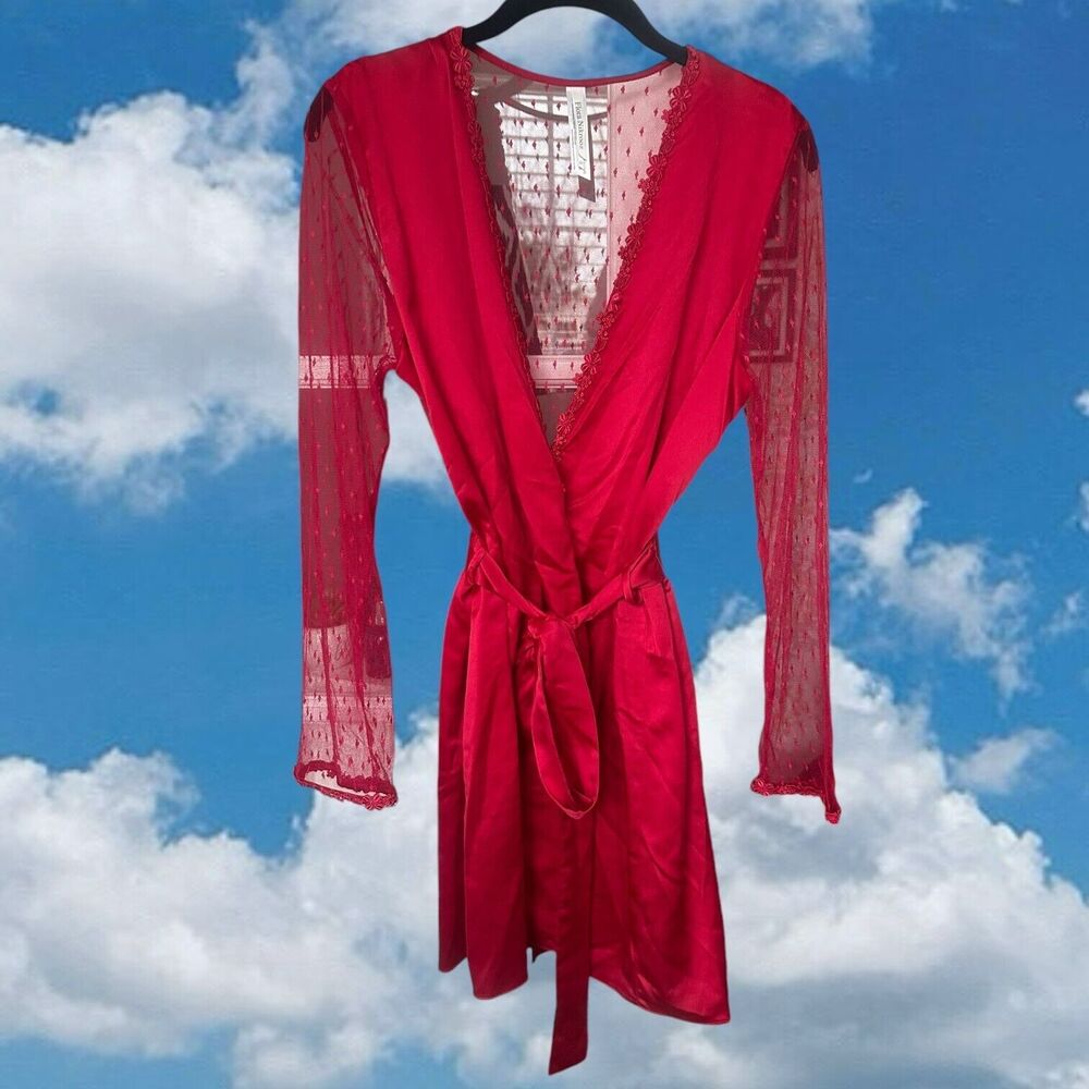 Flora Nikrooz Women XS Red Long Sleeve Showstopper Charmeuse Cover Up Robe Apple